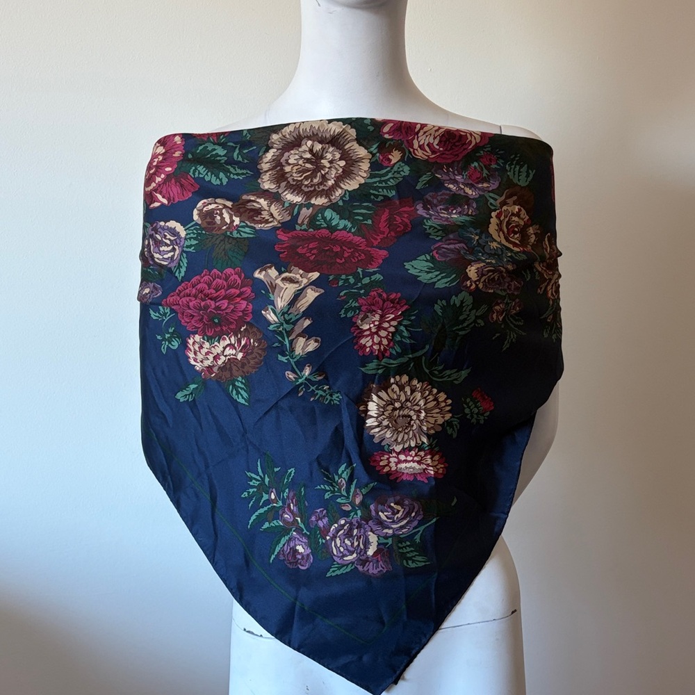 Vintage Club 7 Floral Silk Boho Scarf Made In Japan